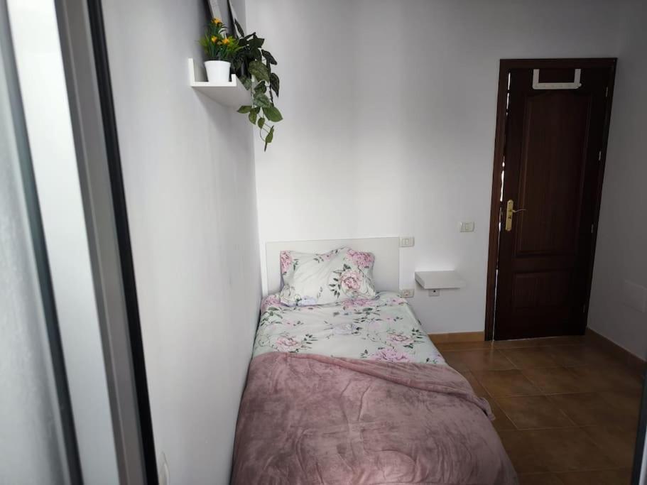 Atico Residencial Galdar Apartment